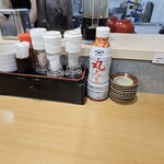 とんかつ檍のカレー屋 いっぺこっぺ - 内観