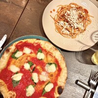オービカ モッツァレラバー 梅田店 - ピザ、パスタ