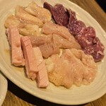 炭火焼肉ホルモン うしごろ 中目黒店 - 