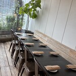 ピッツェリア カンテラ - 雨だけど店内明るい　入った途端オシャレ〜ってみんな言ってくれてうれしい　