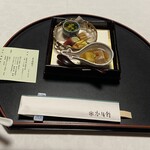 水明館 - 先付けとお品書きです。