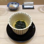 兄弟寿し - あおさの茶碗蒸し。あおさの風味が素晴らしい！ほっと一息つくのにも良いです。