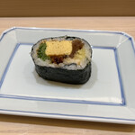 兄弟寿し - 巻物。こういうのもしっかり美味しい！
