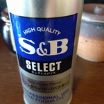 ラーメンばか馬 - 胡椒