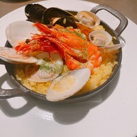 COLONIAL BEACH 横浜ハンマーヘッド - パエリア