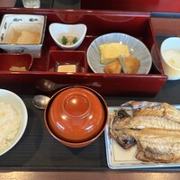 日本料理 初海 - 
