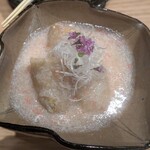 魚ト日本酒あたらよ - 里芋揚げにカニのあんかけが