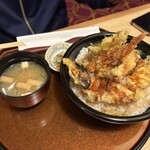 292913599 - 天丼大盛1,080円