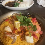 292913371 - パエリアと牛タンカレー（大盛り無料）