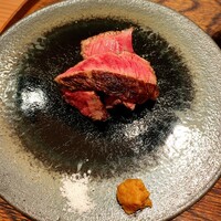 肉割烹 上 - 