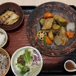大戸屋 ごはん処 - 料理写真:
