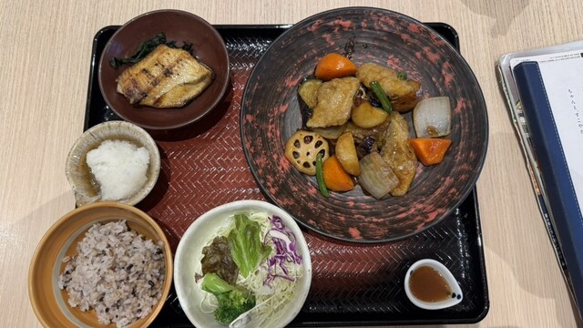 Ootoya Gohan Dokoro Ion Moru Akita Ten