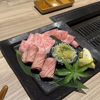 東京焼肉 黒木 - 