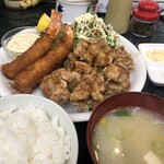 泉 - 唐揚げとエビフライ2本　1080円