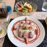 大熊 デザート倶楽部 - いちごのミルフィーユ