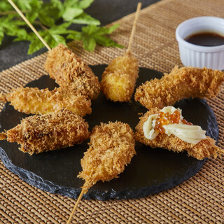 串揚げと肉炙り寿司 KUSHIEMON_2