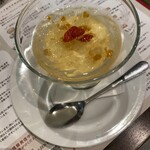 ZEN ROOM - 杏仁豆腐蜂蜜ジュレ添え