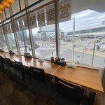 ガッツリ！えびすこ - カウンター席からは富山駅前が一望できます！