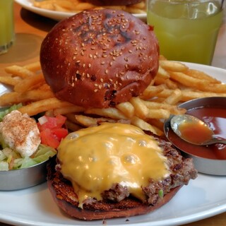 ザ バーガーショップ 393_0