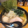 横浜ラーメン てっぺん家