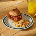 チキンバーガー