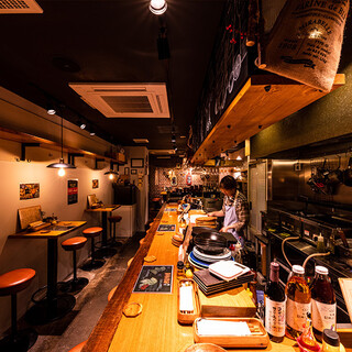 料理人の技と真心で踊る色彩豊かな食材たちを目の前で