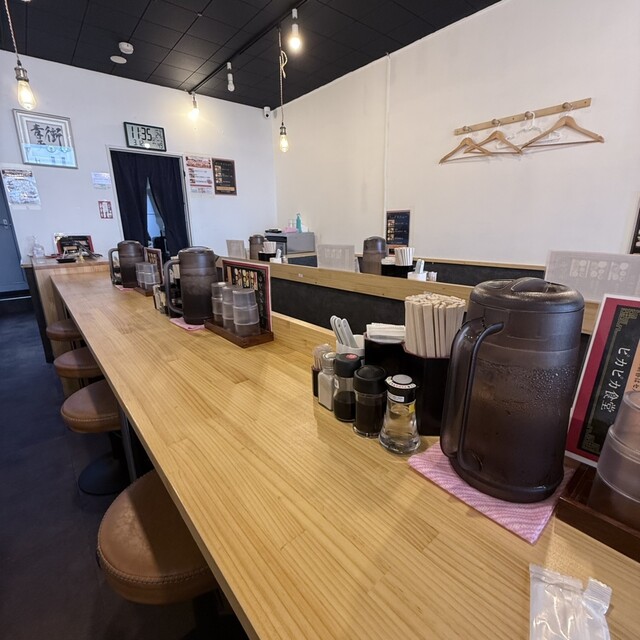 ピカピカ食堂 - 国際センター/中華料理 | 食べログ