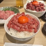 肉ホルモン処 萬 - 