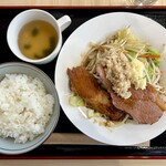 ベジっち - にんにく肉野菜炒め定食（¥800税込）
