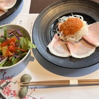 三田屋本店 箕面小野原 - ハムのオードブル&サラダ