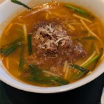 虎包 - 魯肉麺小籠包セット