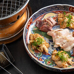 炭火焼肉ホルモンしま田 - 料理写真:ホルモン盛り合わせ