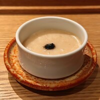 RIVA - 白と黒あたたかい胡麻豆腐