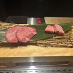 熟成焼肉 はじめ - 