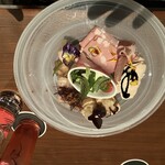 コットンクラブ - 前菜の盛り合わせ。見た目も味も楽しめました♪