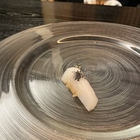 鮨 四 - 