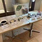 NARITA BOLD KITCHEN - クレープに好みでトッピング