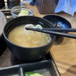 牛かつ いち華 - 味噌汁