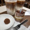 GODIVA café  DIAMOR OSAKA店