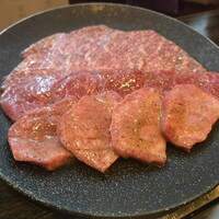 焼肉うしごろ 銀座並木通り店 - 