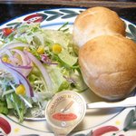 貴族の森 - ランチサラダ＆パン