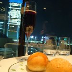 オーグードゥジュール ヌーヴェルエール - パン。