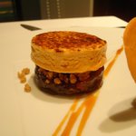 オーグードゥジュール ヌーヴェルエール - クランブル”サレ”仕立てのリンゴのキャラメリゼ　塩キャラメルとそのシブースト。