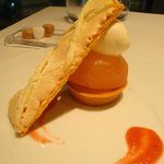 オーグードゥジュール ヌーヴェルエール - コンベルサション　洋ナシの香り　現代風に・・。