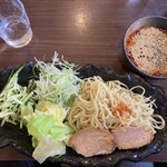 おいで、家 - 広島つけ麺3辛　1,100円