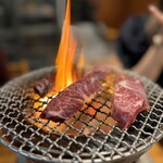 炭火焼肉ホルモンさわいし - 