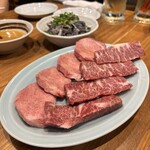 炭火焼肉ホルモンさわいし - 