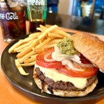 髙橋バーガー - 2025.4マンスリー ジビエな焼きトマトバーガー