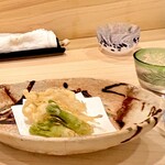 味ひろ - 白魚とタラの芽　サクサクですよ