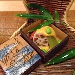 Ebisukuroiwa - 夏野菜を雲丹黄身酢